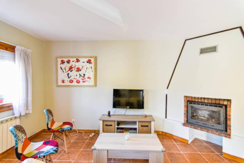 Nuevo - Comodo Y Coqueto Chalet Con Jardin En Argoños Zewnętrze zdjęcie